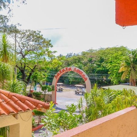 Banana Beach Resort San Pedro  Exterior photo